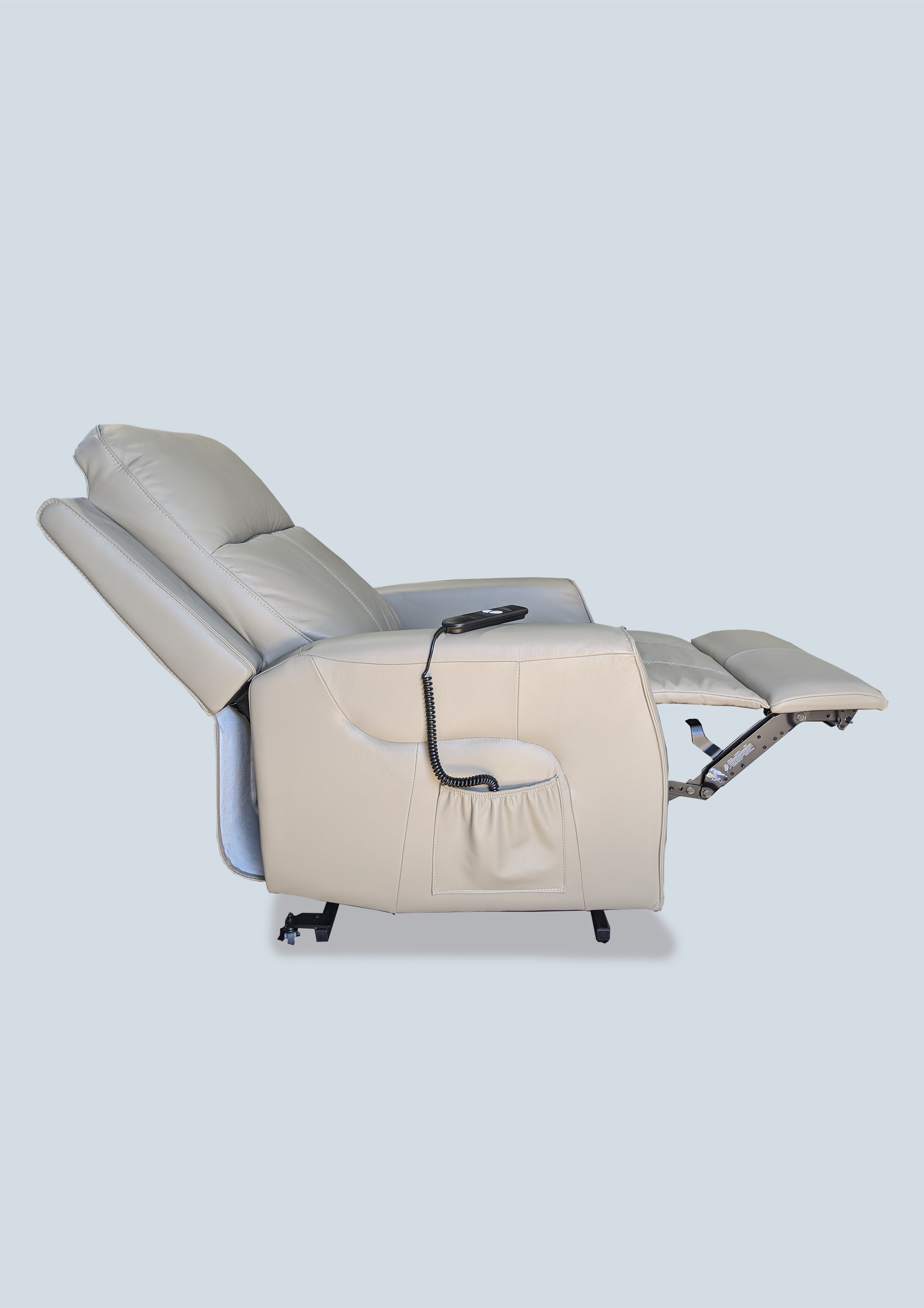 CLAREMONT - LIFT CHAIR image 4